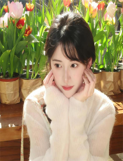 带你走进《加布里埃尔与群山》的幕后世界：演员们的精彩表演背后 展现影视工作者的专业精神